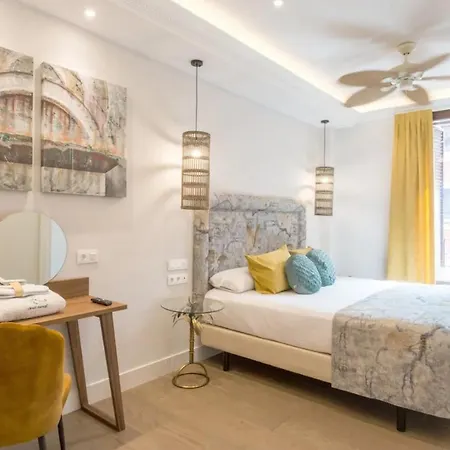 Bed and breakfast Luxury 3-bedrooms *